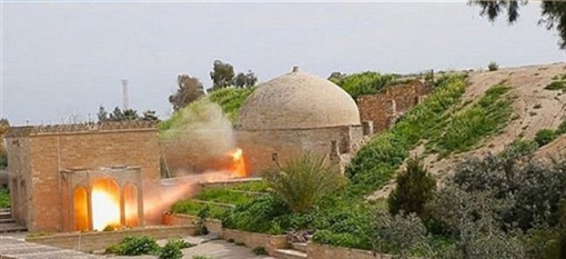 Ovärderligt kloster förstördes – nu spränger ISIS kristna hem
